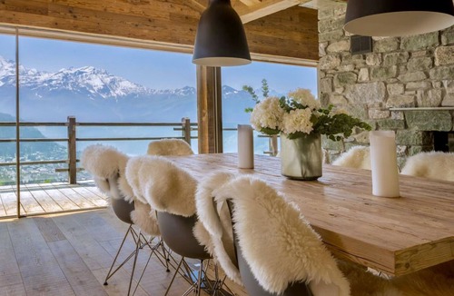 Verbier Ski Chalet | CHALET LES SOMMETS - Five Bedroom Chalet, Sleeps 12