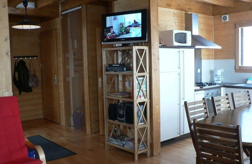 Chamrousse Ski Chalet | Chalet Les Trappistes 10 persons in Chamrousse 1750m with "Wifi".