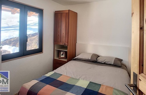 Leysin Ski Chalet | Chalet Lisa Nice individual chalet built in 1969, completely renovated from 2014 with panoramic view