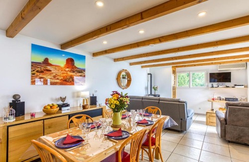 Jarrier House | Chalet Lo Grané