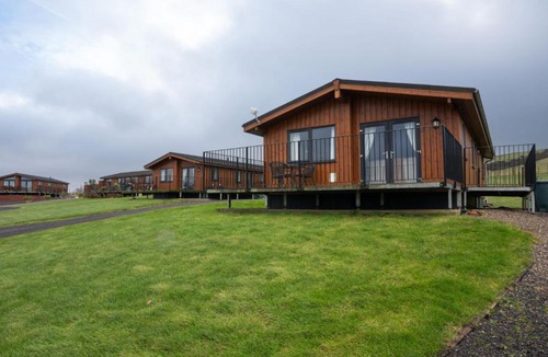 Kinross Ski Chalet | Chalet Loch Leven Lodge 5
