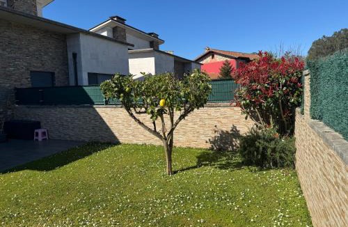 Barreda House | Chalet los Jardines