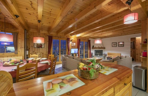 Riddes Ski Chalet | Chalet Lustycru Enjoy the Mountain