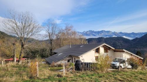 Champ-Laurent Ski Chalet | Chalet luxueux et isolé