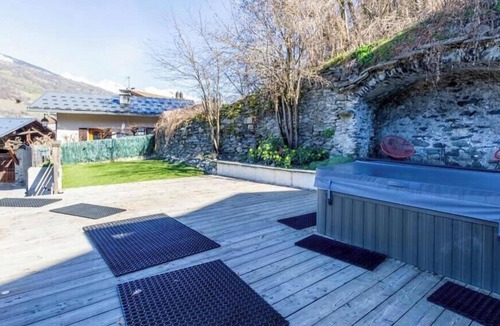 Landry House | CHALET MAISON CARAMEL