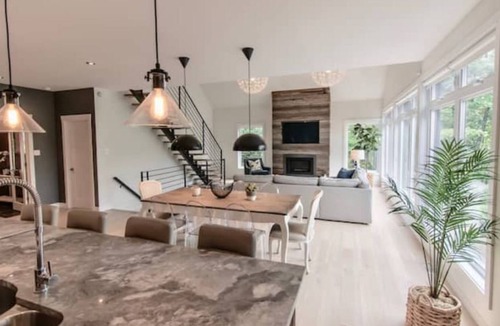 Sainte-Ann-des-Lacs Ski Chalet | Chalet Malards, Piscine, lac et ski