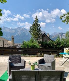 Huez-en-Oisans Ski Chalet | Chalet Martine