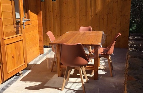 Les Vans Ski Chalet | CHALET MARYVONNE LES VANS 07140