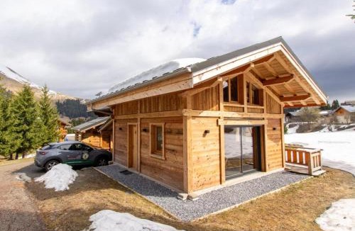 Le Praz de Lys Ski Chalet | Chalet Mazot Savoyard