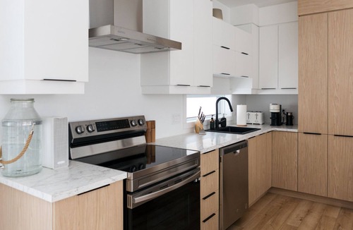 La Minerve Ski Chalet | Chalet Minimaliste en Pleine Nature