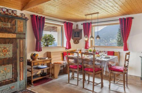 Wengen Ski Chalet | Chalet Mioche by Interhome