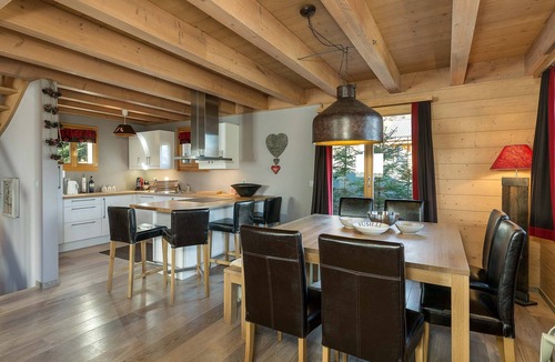 Mayens-de-Riddes Ski Chalet | Chalet Mon Ours - Jacuzzi - Sauna - Views - La Tzoumaz, 4 Vallees