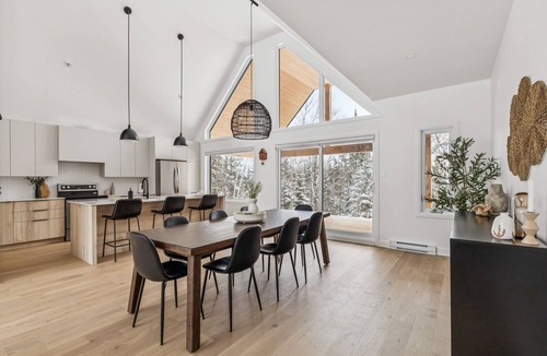 Mont-Tremblant Ski Chalet | Chalet Mont-Tremblant | Spa – River – Game Room