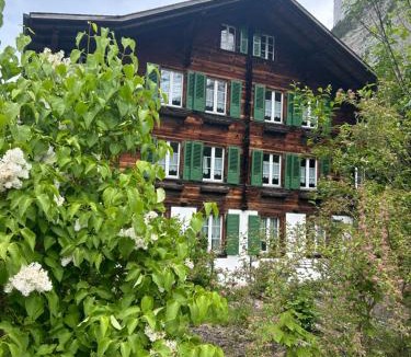 Stechelberg Apartment | Chalet Montes