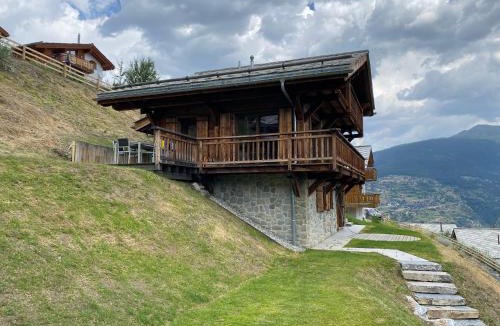 Heremence Ski Chalet | Chalet Mouflon