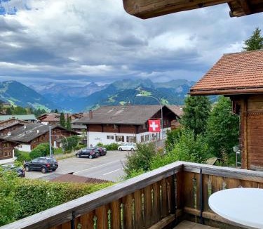 Schoenried Apartment | Chalet Mutzli