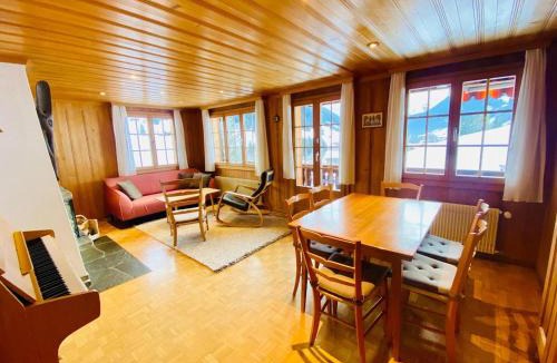 Zweisimmen Nr Gstaad Ski Chalet | Chalet near Gstaad