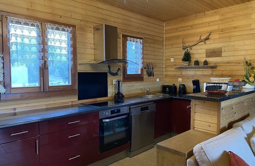 Eyne 2600 Ski Chalet | CHALET NEIGE ET SOLEIL 600 m from the Eyne ski slopes.