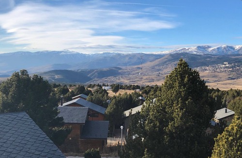 Eyne 2600 Ski Chalet | CHALET NEIGE ET SOLEIL 600 m from the Eyne ski slopes.