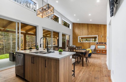 Notre-Dame-de-la-Merci House | Chalet Oasis du Bois