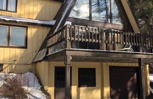 Bolton Landing Ski Chalet | Chalet on Private Alderbrook Lake