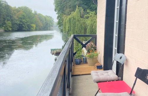 Olivet Ski Chalet | Chalet on the banks of the Loiret