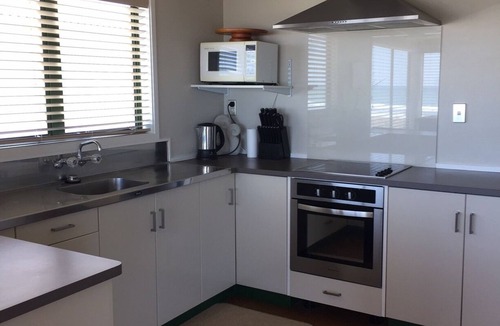 Pukehina House | Chalet on the Beach