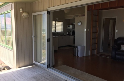 Pukehina House | Chalet on the Beach