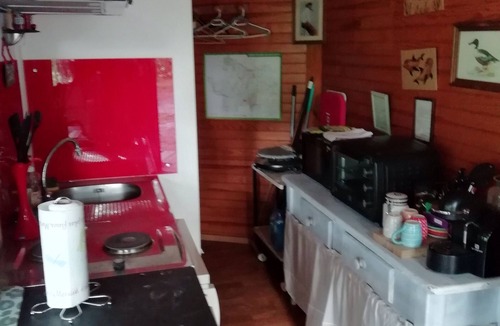 Saint-Yan Ski Chalet | Chalet on the edge of a pond in a site where nature is preserved.fishing, canoes.