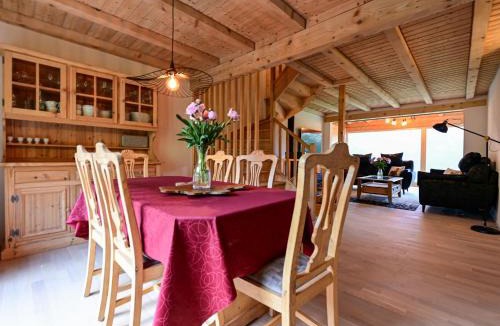 Chamoson Ski Chalet | Chalet Paisible by Interhome