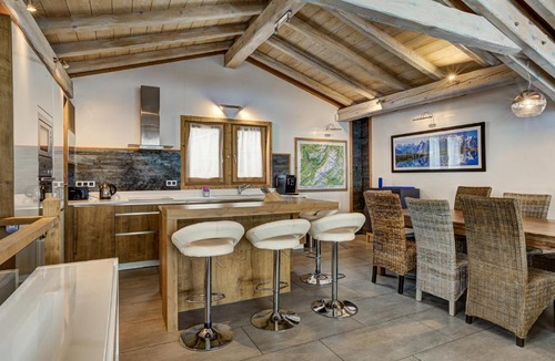 Chamonix-Mont-Blanc Ski Chalet | Chalet Panache