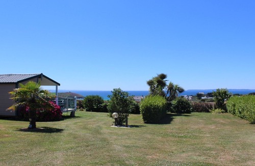 Plomodiern Ski Chalet | CHALET PANORAMIC SEA VIEW, CHALET ILLIADE 12