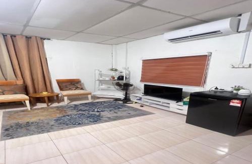 Kampung Aur Ski Chalet | Chalet pantai pandak