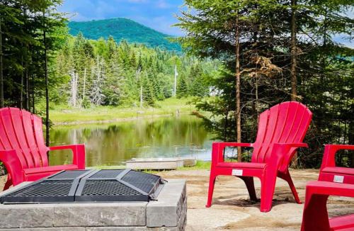 Val-des-Lacs House | Chalet Paquette Villa