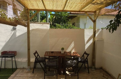 Vinaros Ski Chalet | Chalet Para 8-10 Personas, Jardín, Parking, Junto a la Playa, Aire Acondicionado