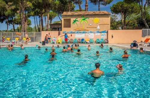 Serignan-Plage Ski Chalet | Chalet - Parc aquatique - ccahfea