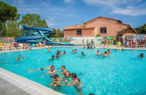 Serignan-Plage Ski Chalet | Chalet - Parc aquatique - ccahfea