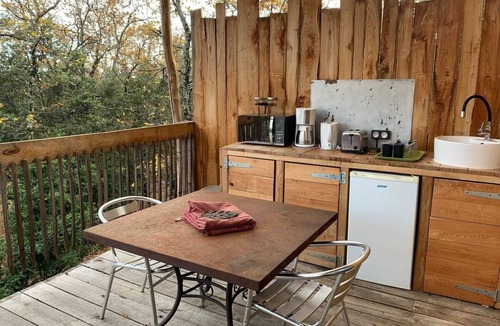 Saint-Remeze Cabin | Chalet perché Libellule (+12yrs accompanied by an adult or 2 adults)