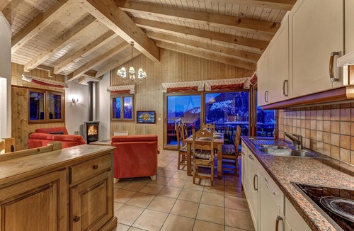 Riddes Ski Chalet | Chalet Petite Arvine - Jacuzzi - Views - La Tzoumaz, 4 Vallees