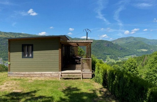 Vic-sur-Cere Ski Chalet | Chalet - Piscine - ccbbd0i