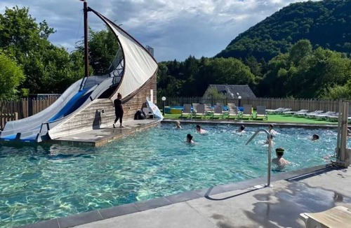 Vic-sur-Cere Ski Chalet | Chalet - Piscine - ccbbdb0