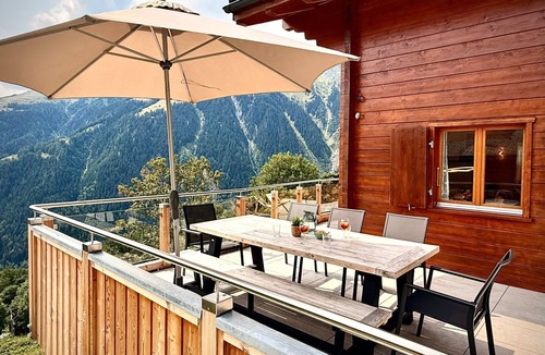 Bellwald Ski Chalet | Chalet Poiema
