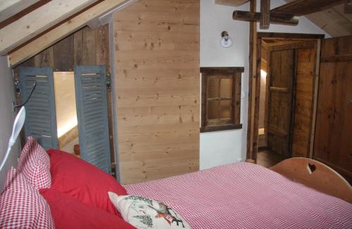 Les Brevieres Apartment | Chalet Pomme de Pin