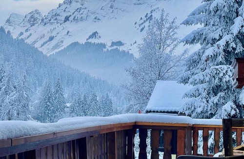 Morgins Ski Chalet | Chalet Poppy, Morgins
