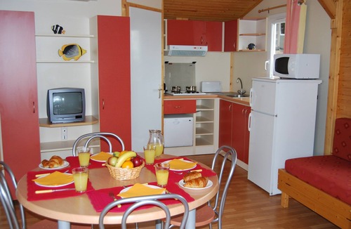 Cap d'Agde Cabin | Chalet pour 6 proche Commerces et Plage