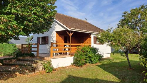 Monce-en-Belin Ski Chalet | Chalet proche Circuit des 24h du Mans dans un grand jardin