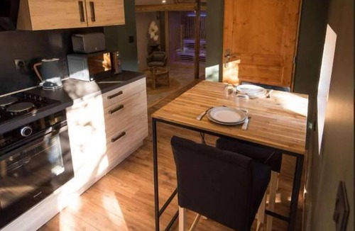 Saint-Gilles-de-Cretot Ski Chalet | Chalet romantique avec spa et sauna prives