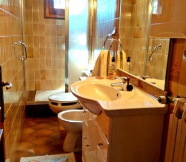 Castellciutat Bed & Breakfast | Chalet "Rec dels Noguers"
