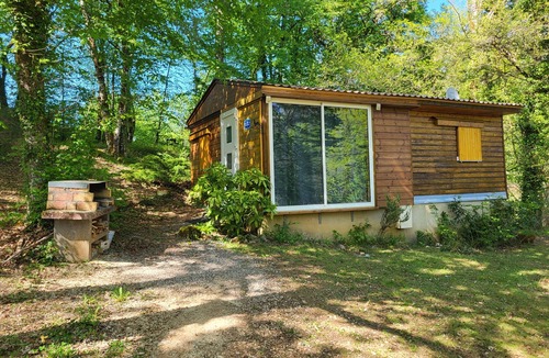 Prats-du-Perigord Ski Chalet | CHALET RENTAL IN PERIGORD NOIR