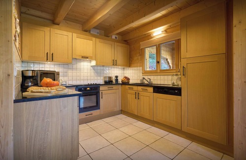 Saint-Jean-dʼAulps Ski Chalet | Chalet Roche de Pierre - enjoy mountain views and spa - OVO Network